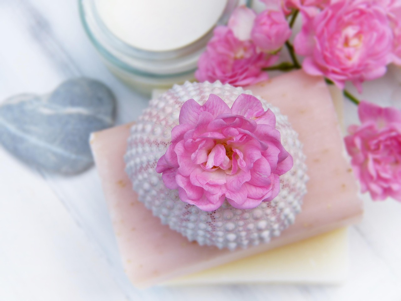 A Honeysuckle and Oat Milk Bath: Simple, Soothing, and Made From Your Garden